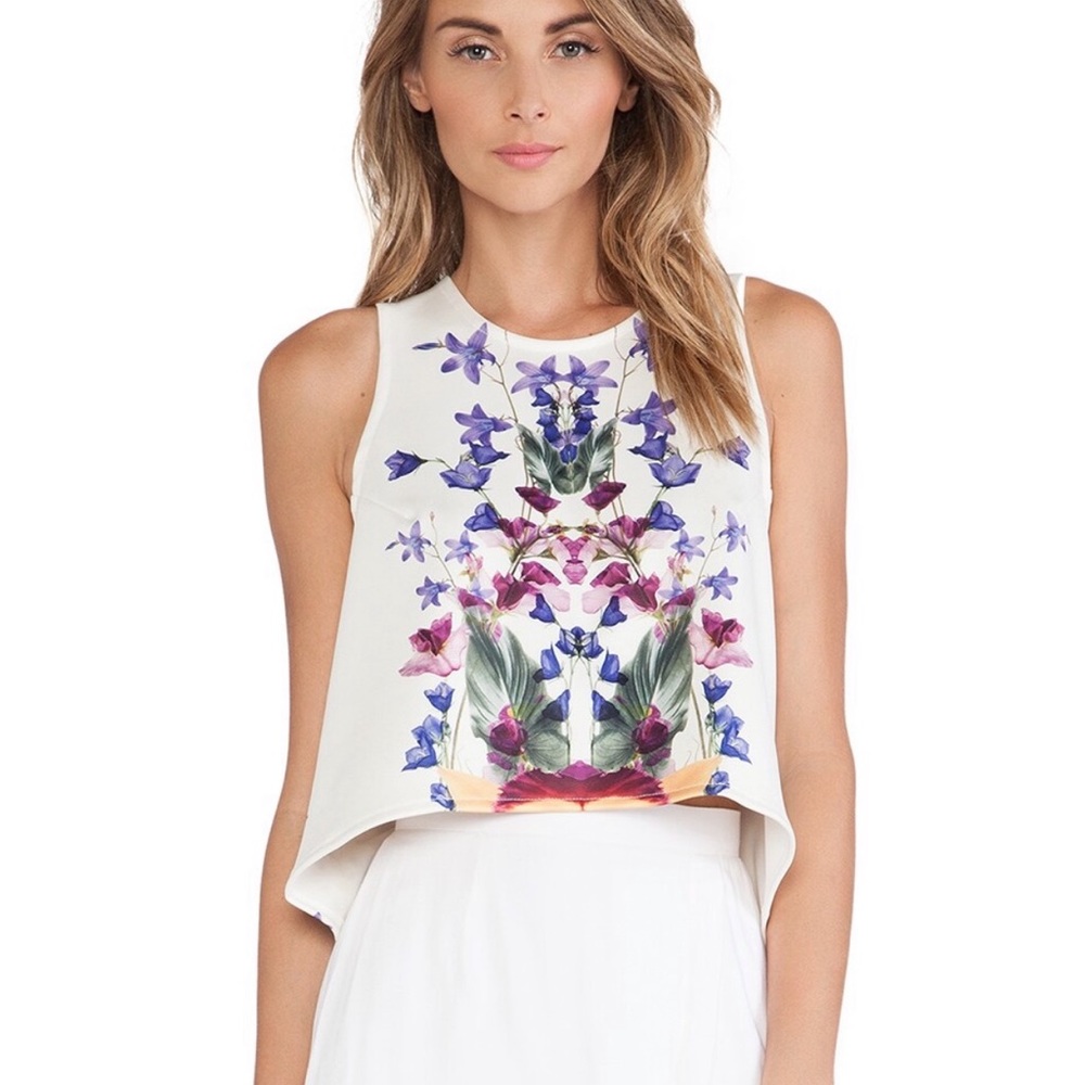 Cut Away Tank